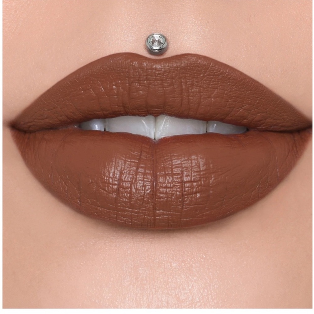PLASTIC SURGERY New in Box Jeffree Star Velour Liquid Lipstick Dark Brown Orange